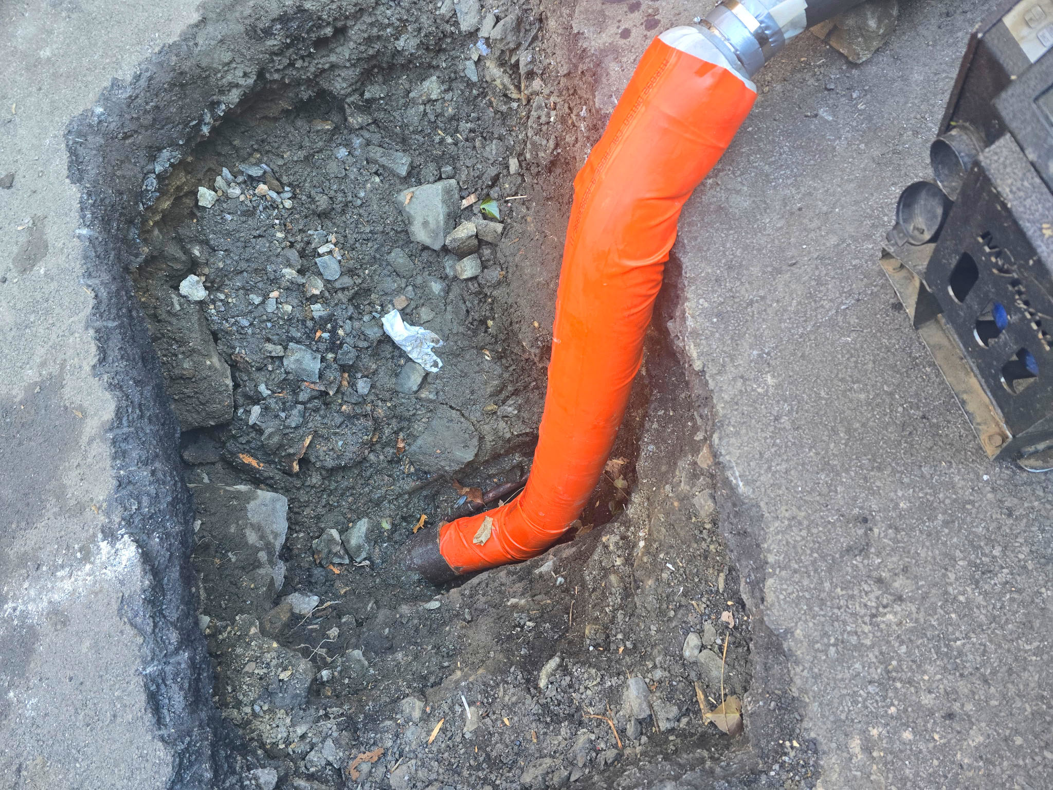 Trenchless Sewer Pipe Lining SIPP/CIPP